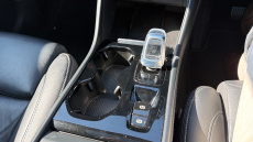 Volvo XC40 2.0 B4P Ultimate Dark 5dr Auto Petrol Estate